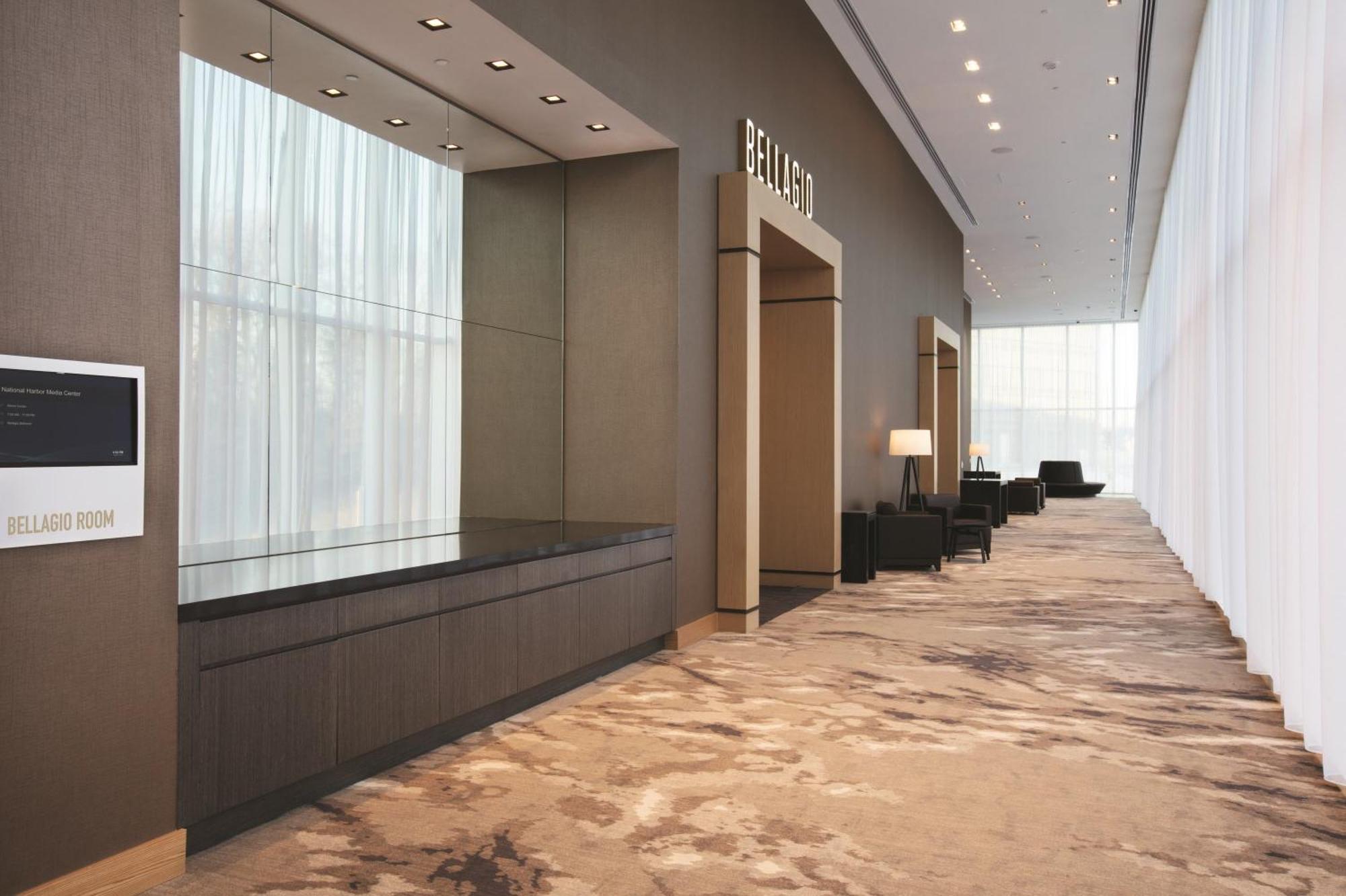 Отель Mgm National Harbor Оксон-Хилл Экстерьер фото